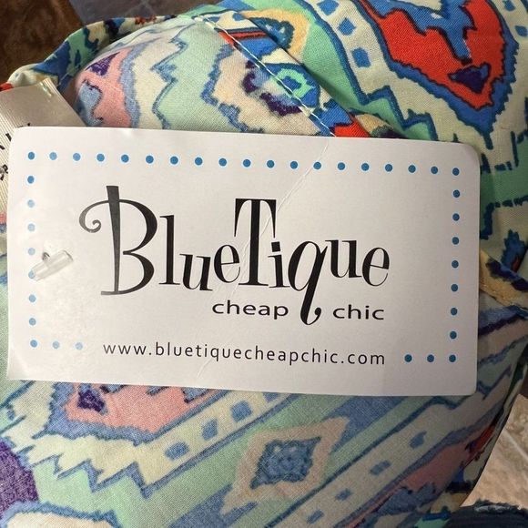 Everly Geometric Sleeveless Blouse Top Mint Green Women's Size S NWT - Picture 7 of 8